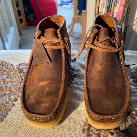 New pair of Clarks Wallabees size 10 main image 9